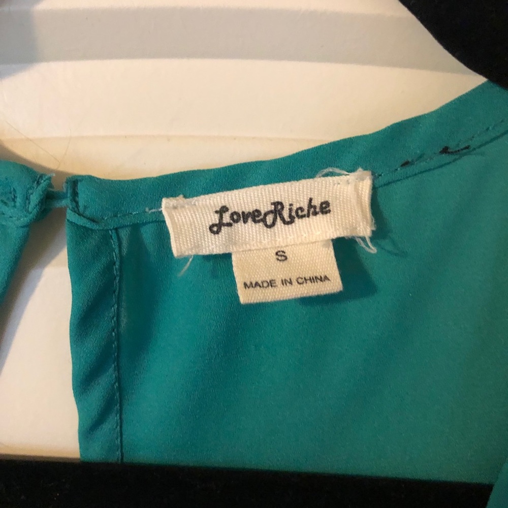 Turquoise Tank Top - Picture 2 of 3